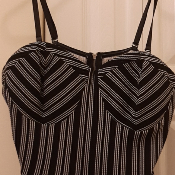 Material Girl Duo-2 Style Blk/White Striped Flair Skater Dress Size L - Picture 9 of 13